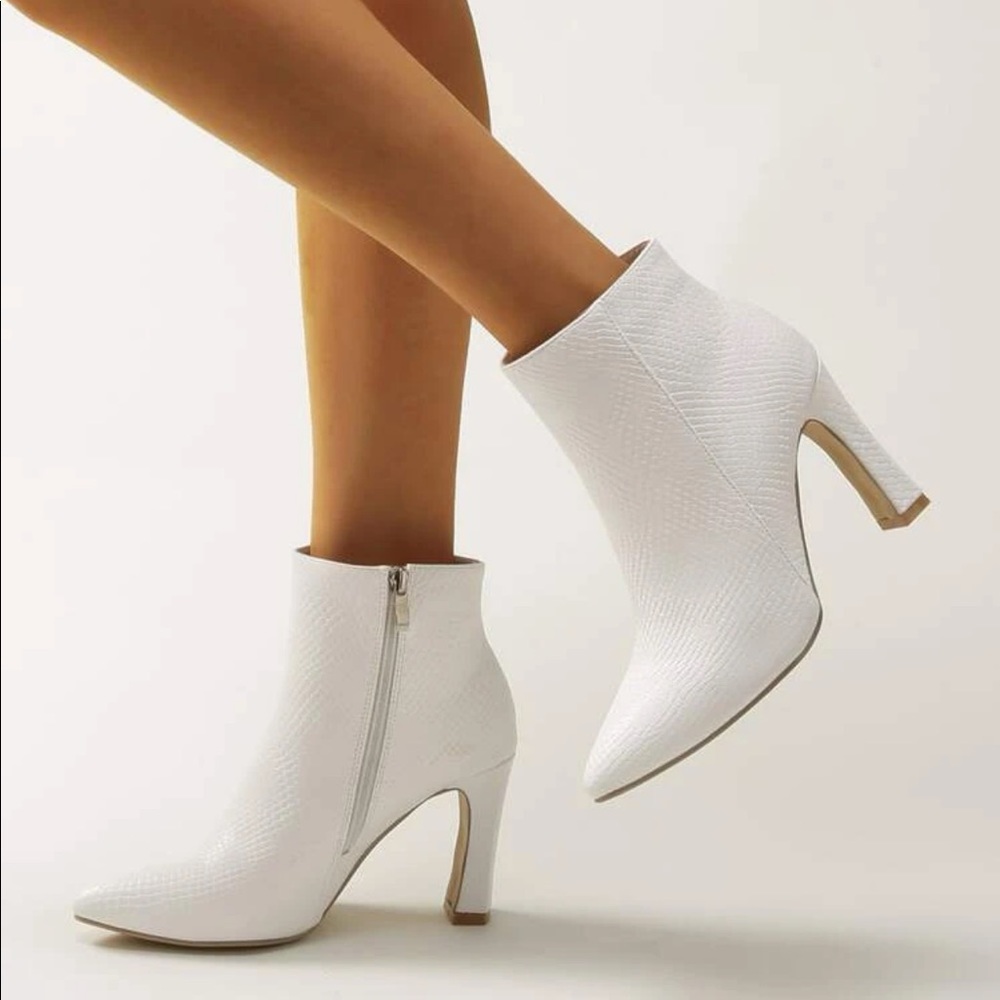 White Boot
